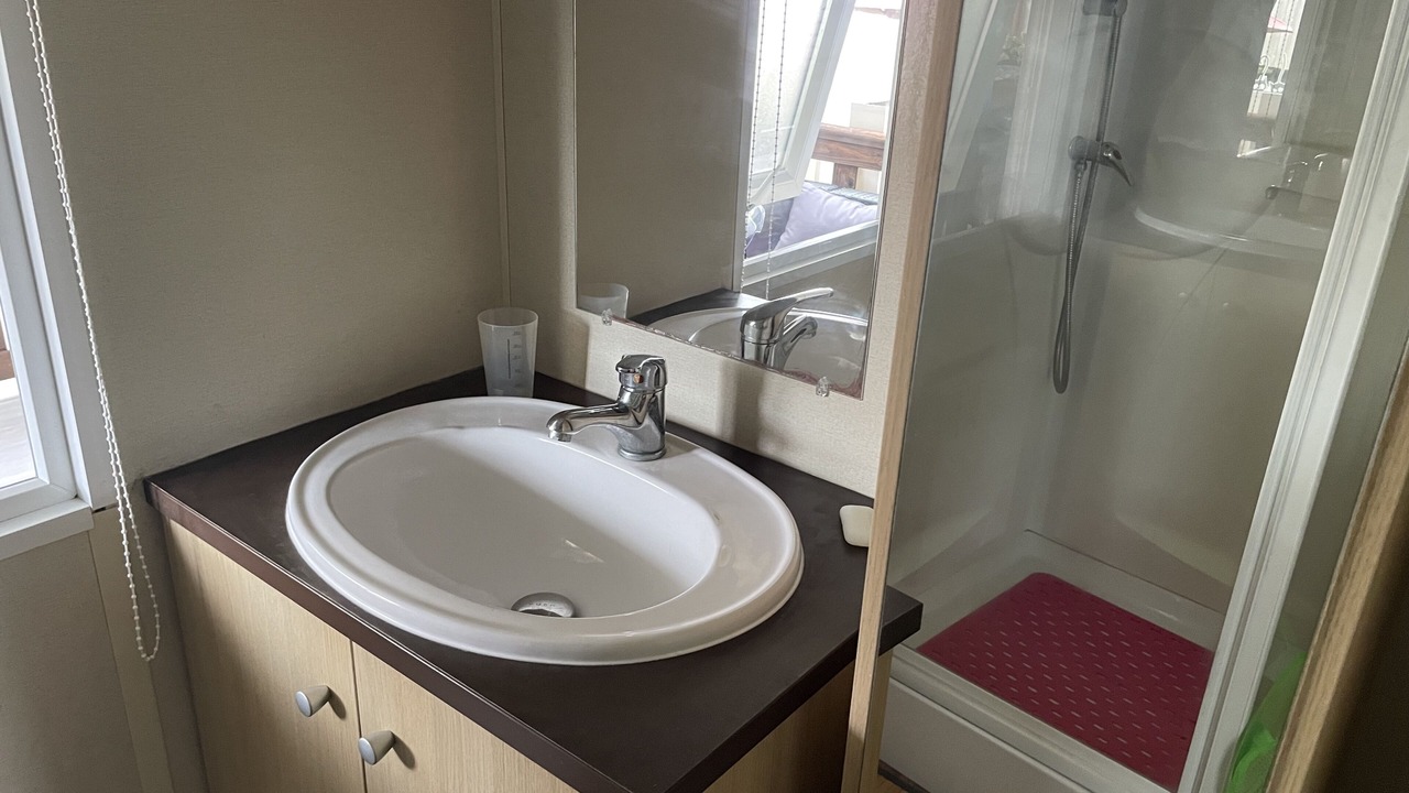 Photo of Bathroom in Bernieres-sur-Mer