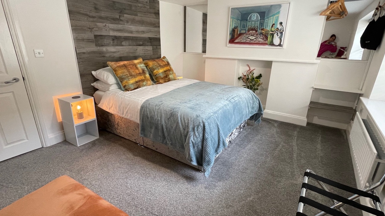 Photo of Bedroom in Gloucester