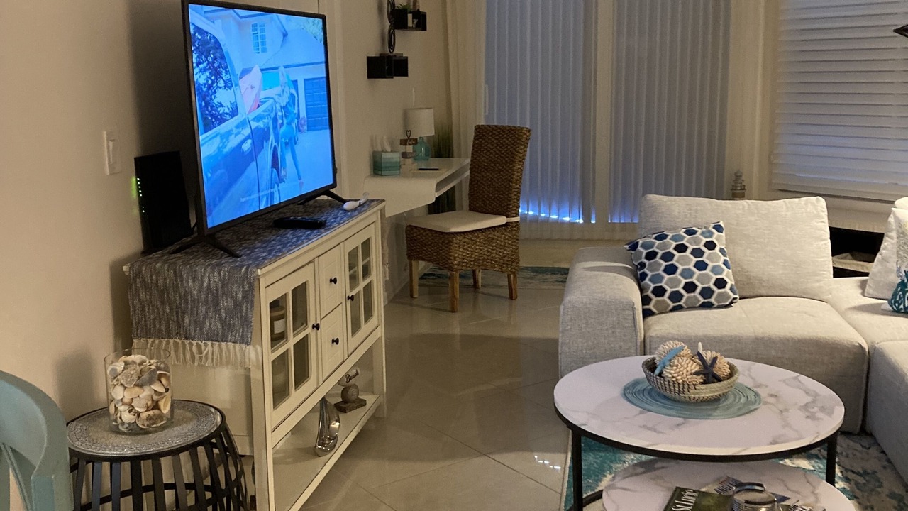 Photo of Livingroom in Stagetop