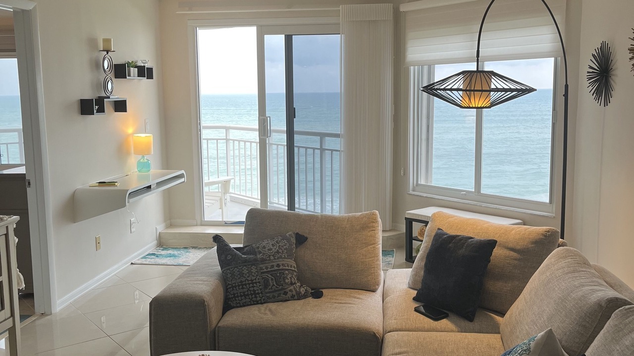 Photo of Livingroom in Stagetop