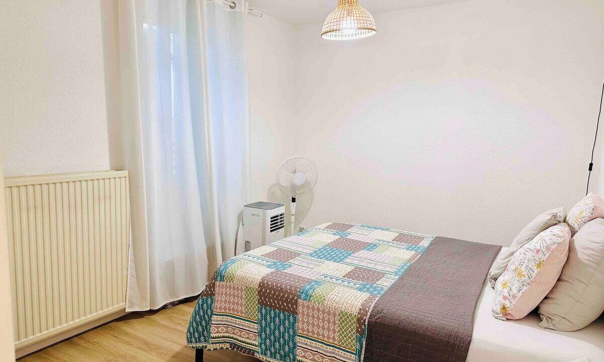 Photo of Bedroom in Avignon City Centre