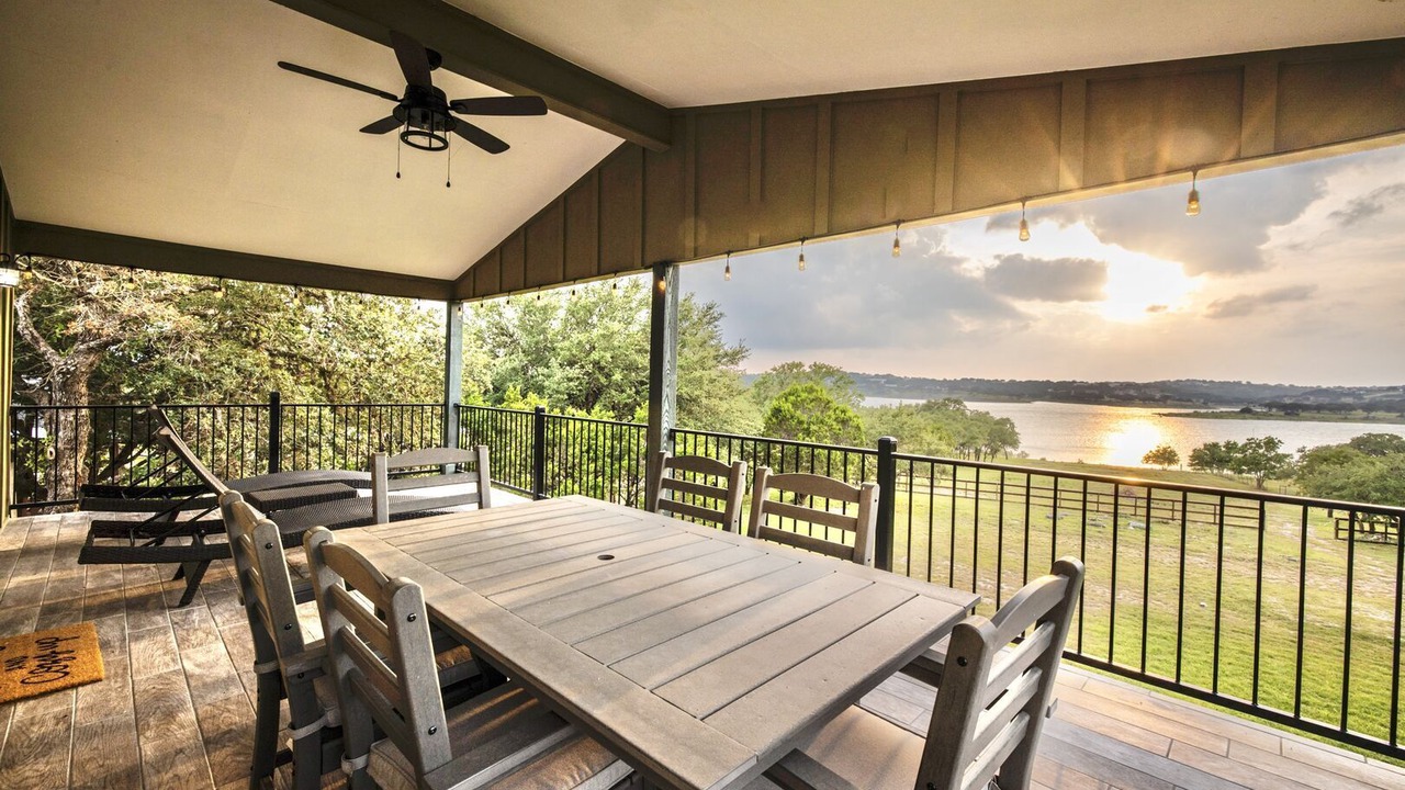 Photo of Outdoor in Canyon Lake