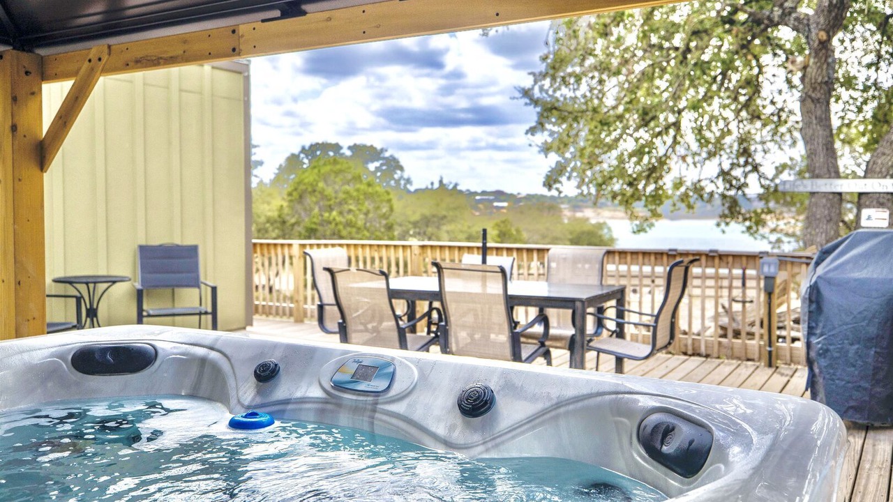 Photo of Outdoor in Canyon Lake