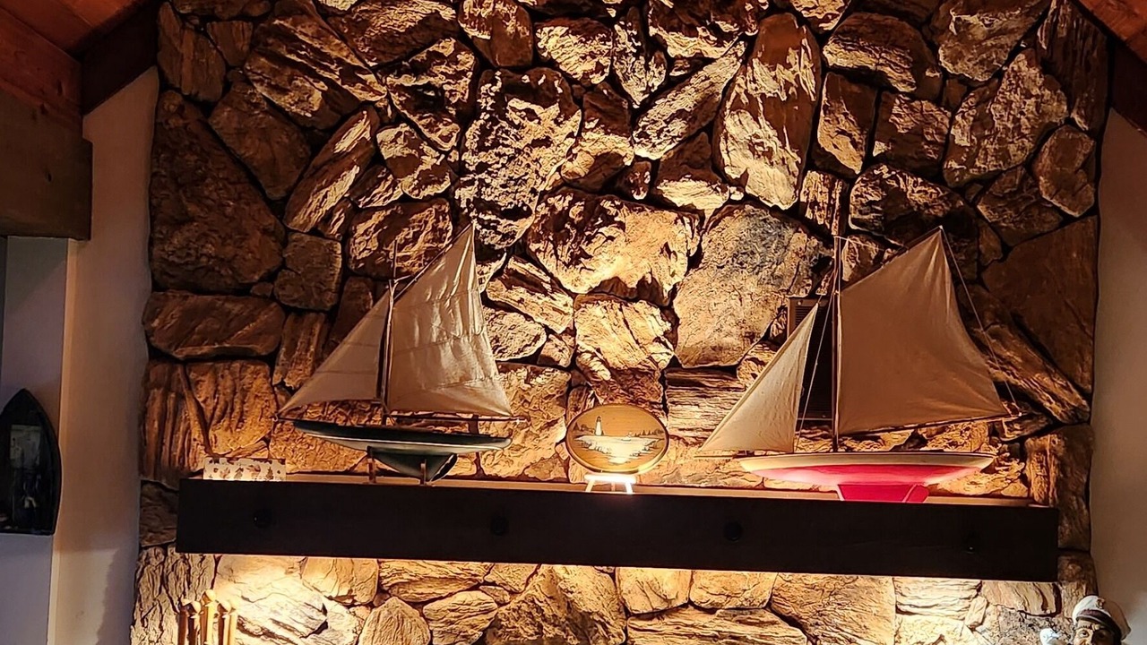 Photo of Livingroom in Fontana-on-Geneva Lake