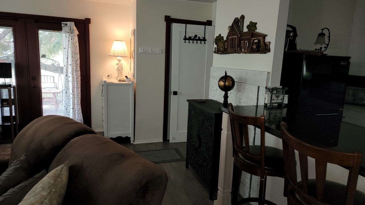 Photo of Livingroom in Cherry Valley