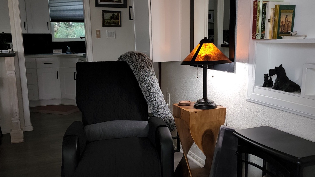 Photo of Livingroom in Cherry Valley