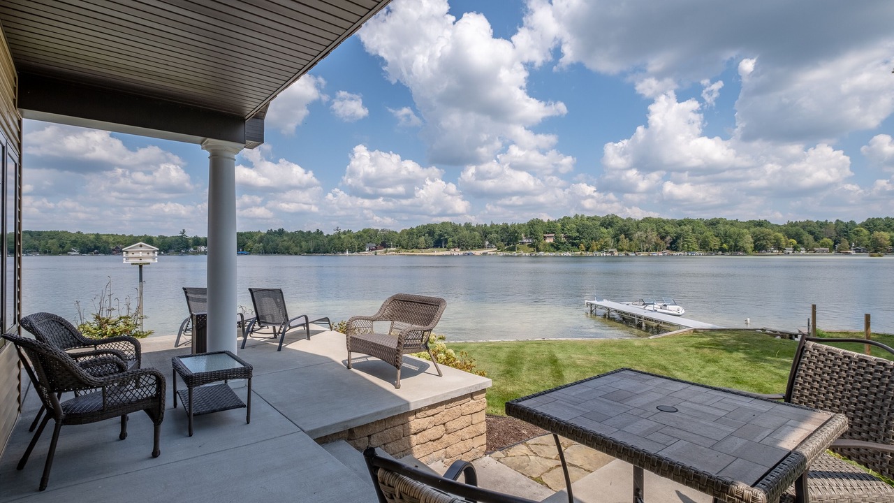 Photo of Outdoor in Lake