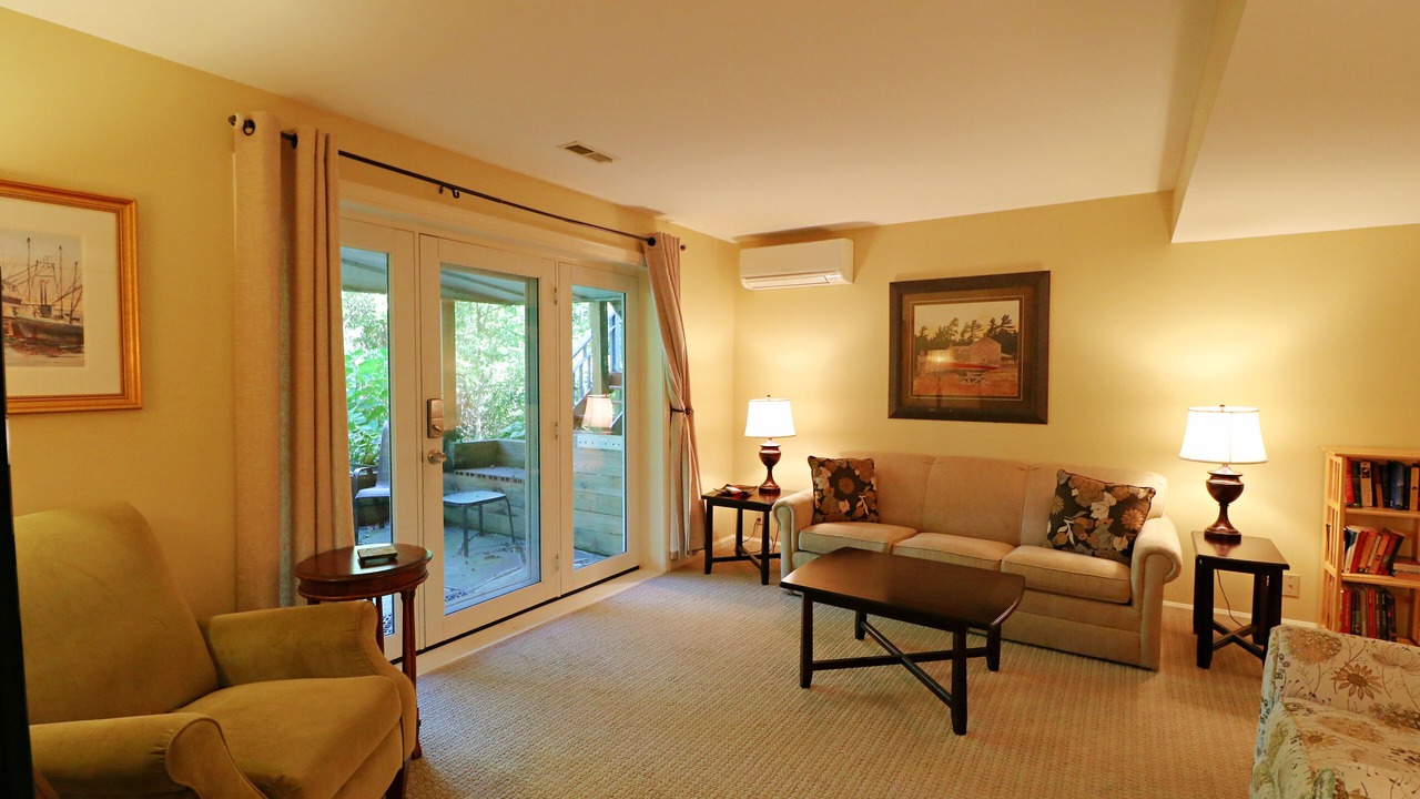 Photo of Livingroom in Chautauqua