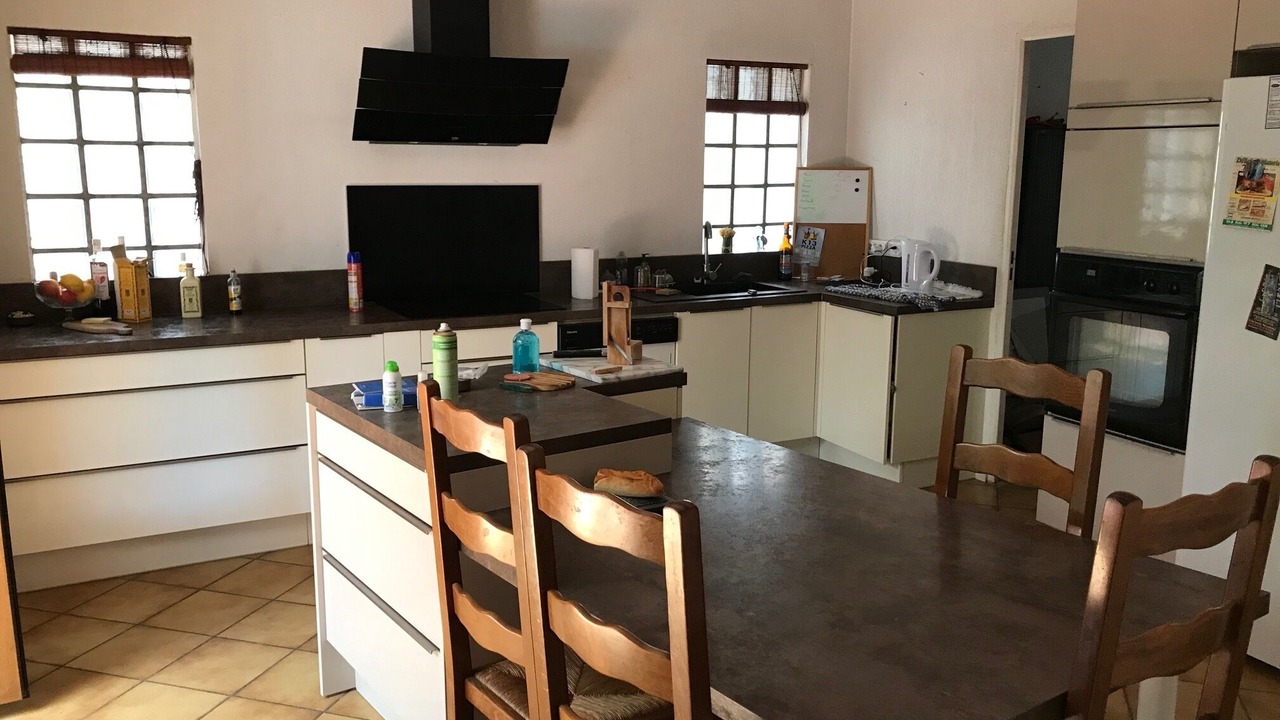 Photo of Kitchen in Chateau Gombert