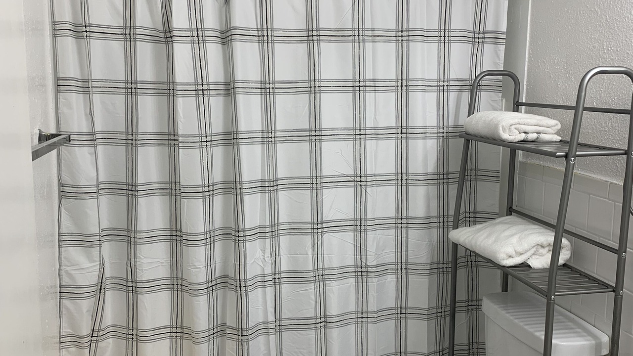 Photo of Bathroom in North Druid Hills