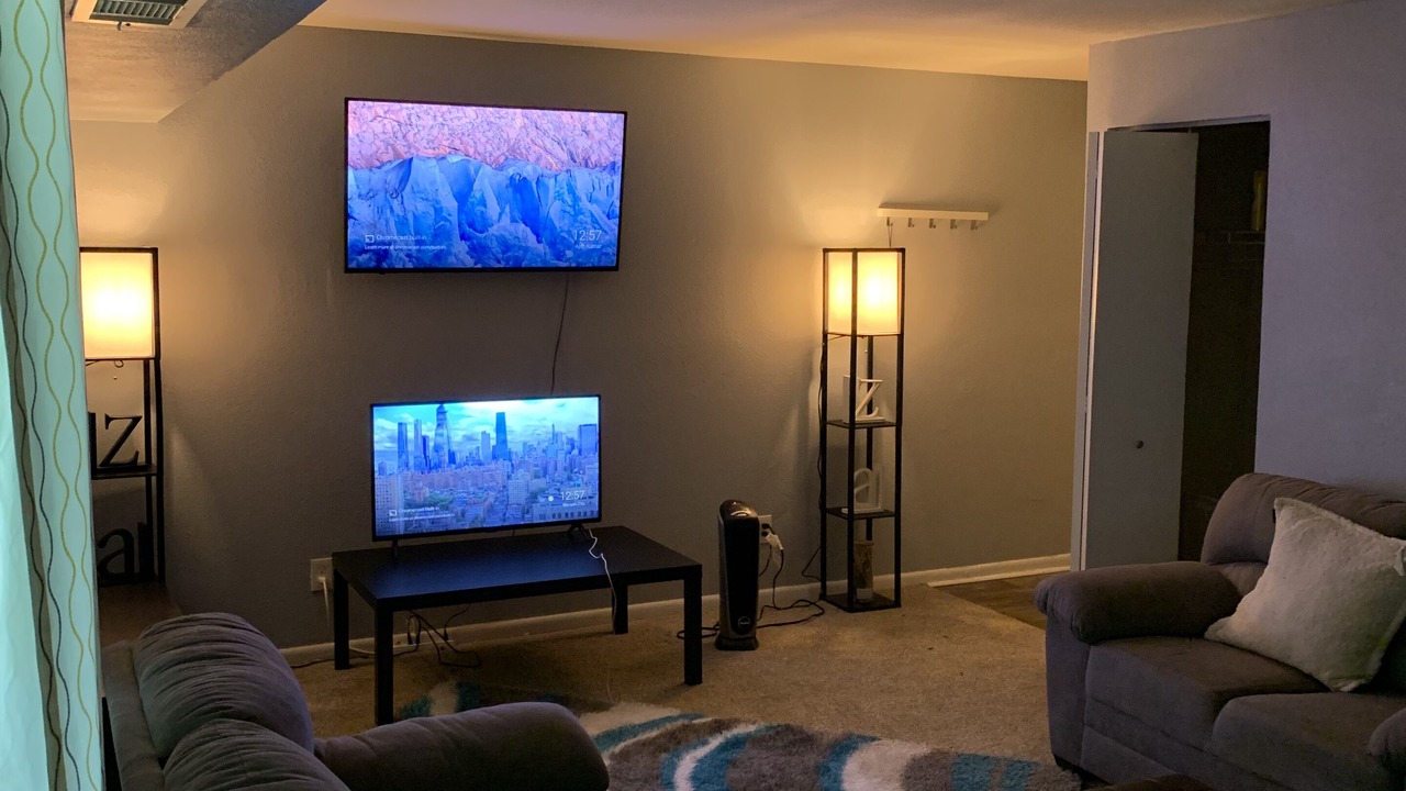 Photo of Livingroom in North Druid Hills