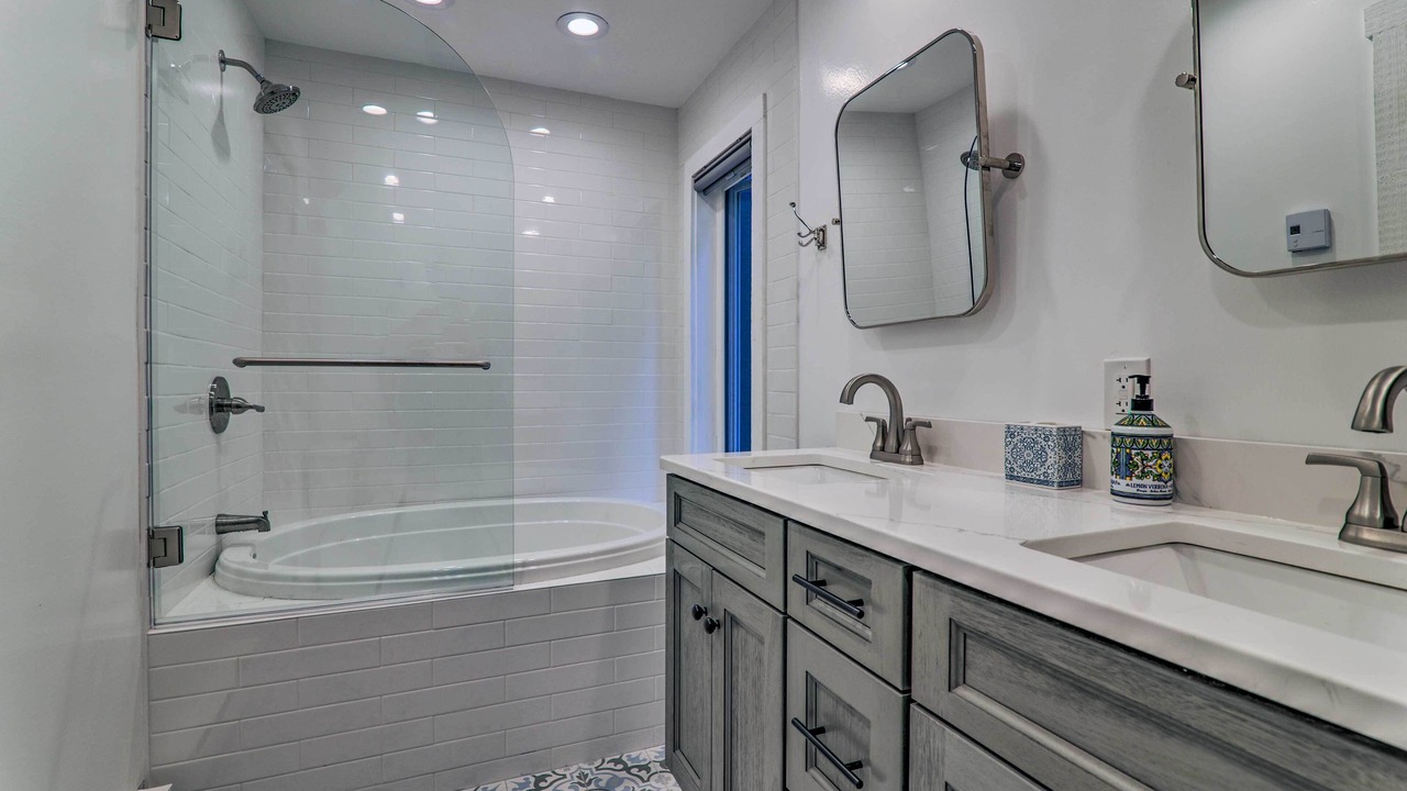 Photo of Bathroom in White Haven