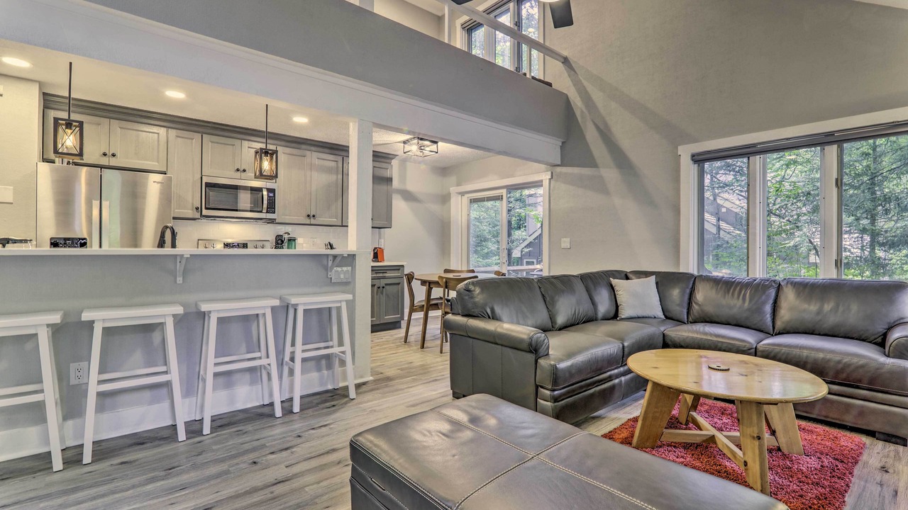 Photo of Livingroom in White Haven