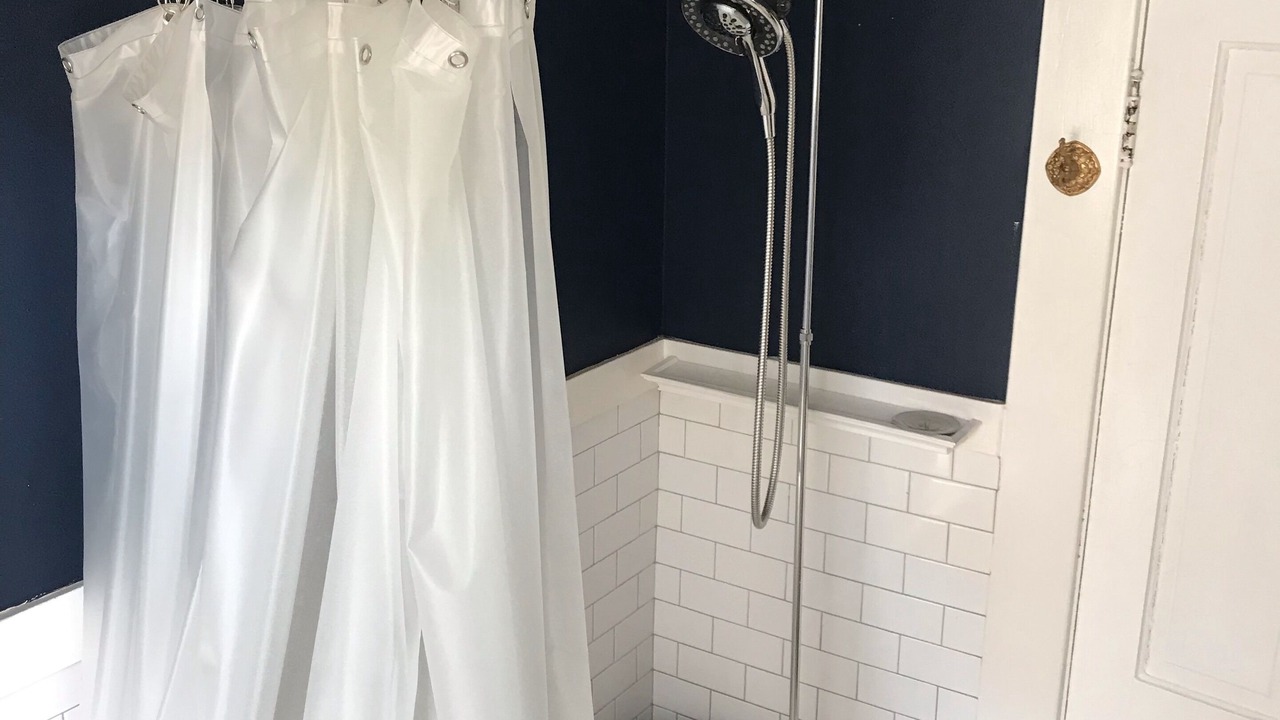 Photo of Bathroom in Auburn