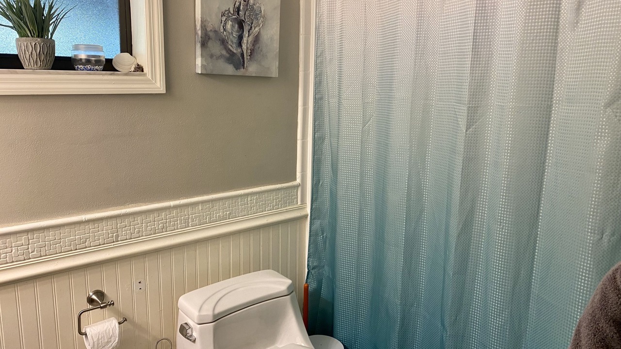Photo of Bathroom in Cooper City