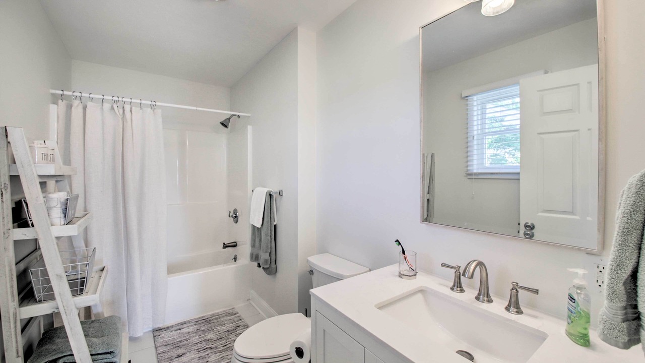 Photo of Bathroom in Sister Lakes