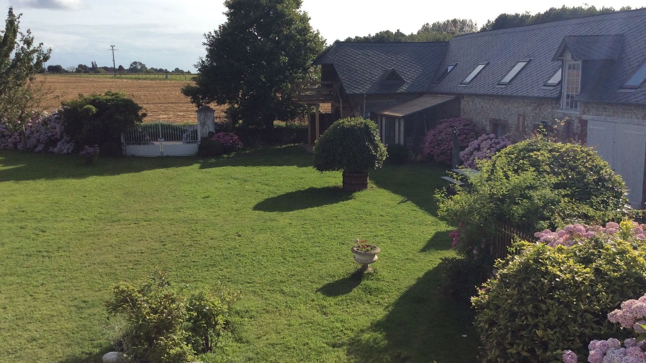 Photo of Outdoor in Angerville-la-Martel
