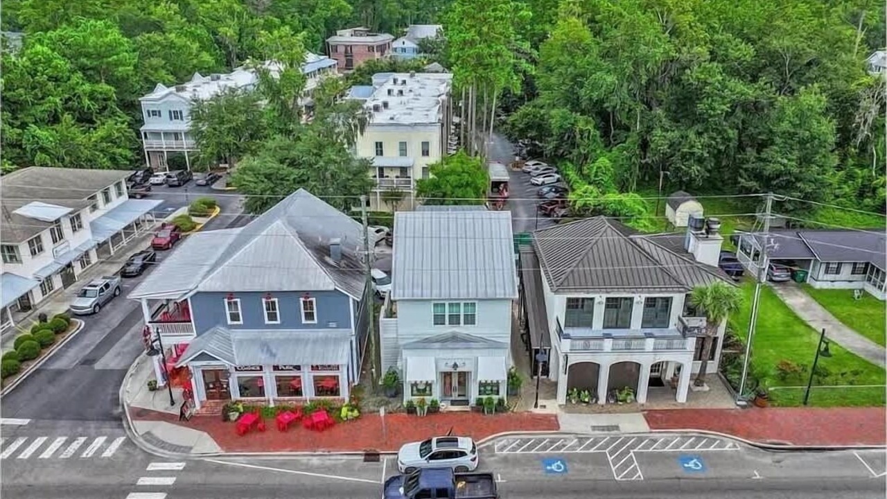 Photo of Others in Old Town Bluffton