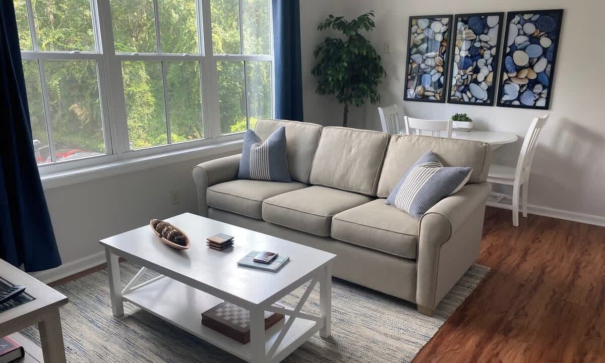 Photo of Livingroom in Old Town Bluffton