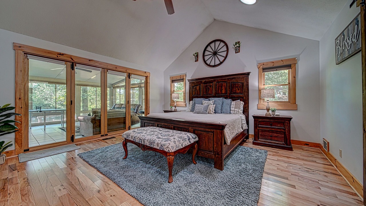 Photo of Bedroom in Ellijay
