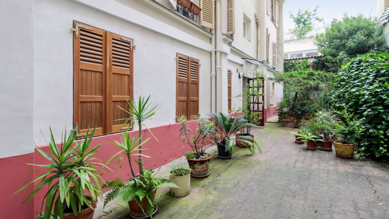 Photo of Outdoor in Grenelle