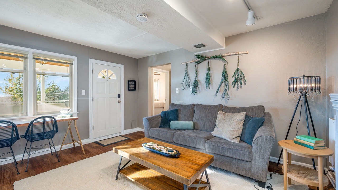 Photo of Livingroom in Greenwood