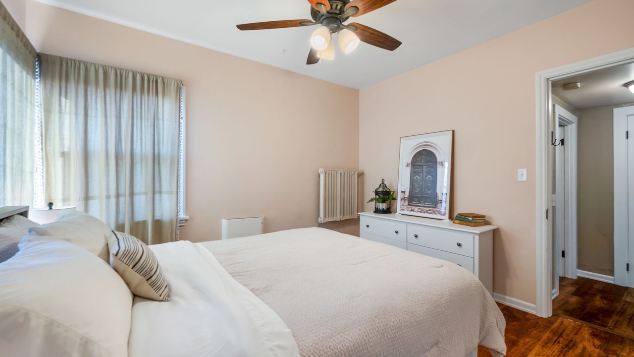 Photo of Others in Greenwood