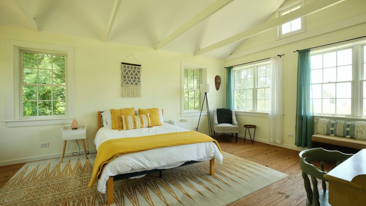 Photo of Bedroom in Reedville