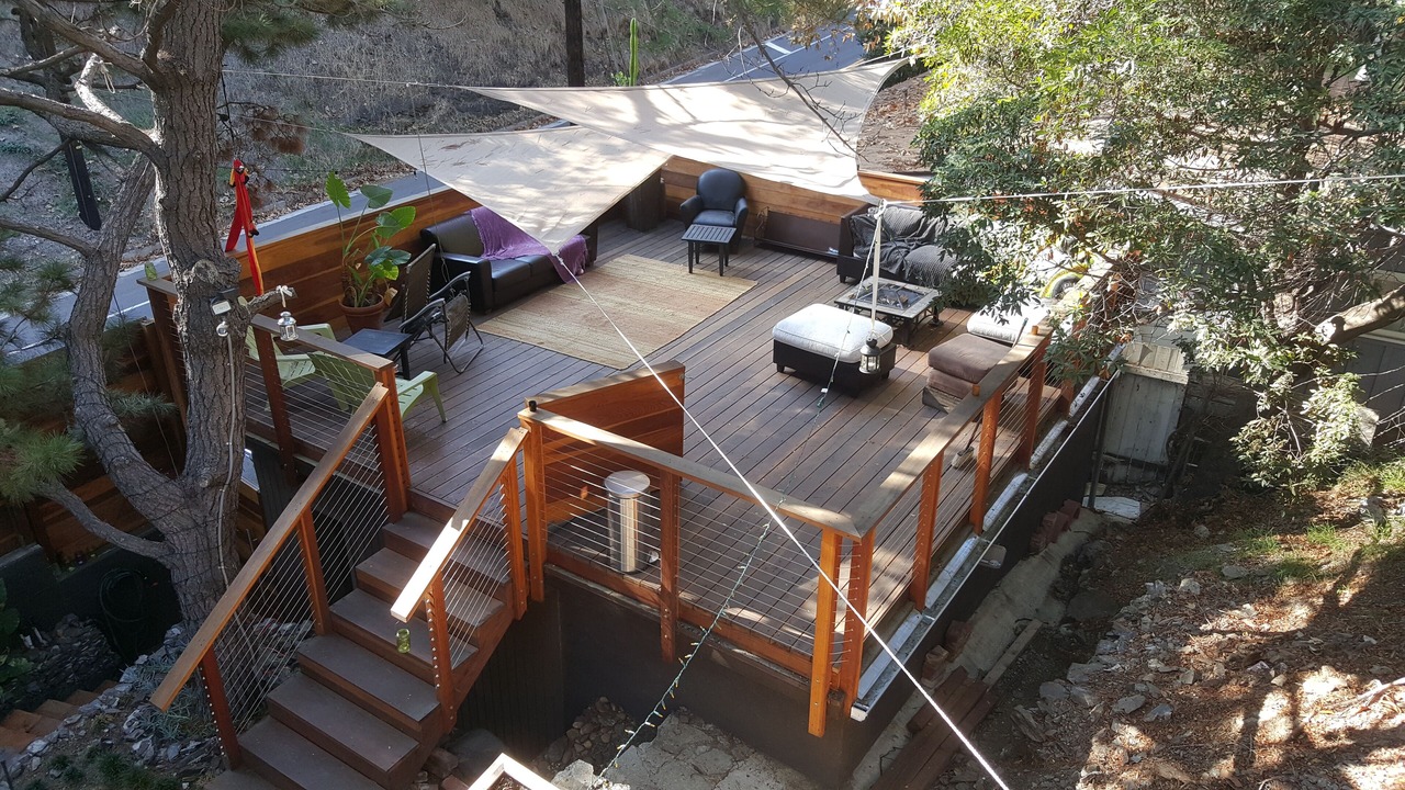 Photo of Patio Balcony in Beverly Glen