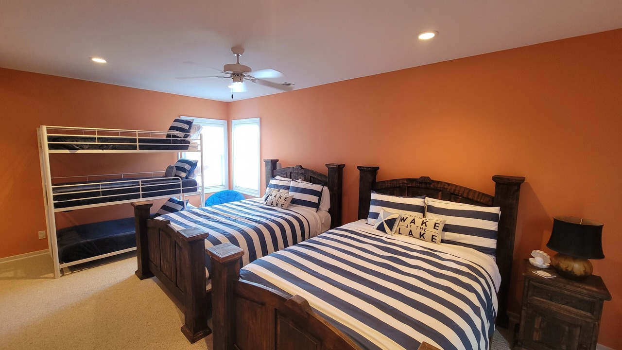 Photo of Bedroom in Mid America