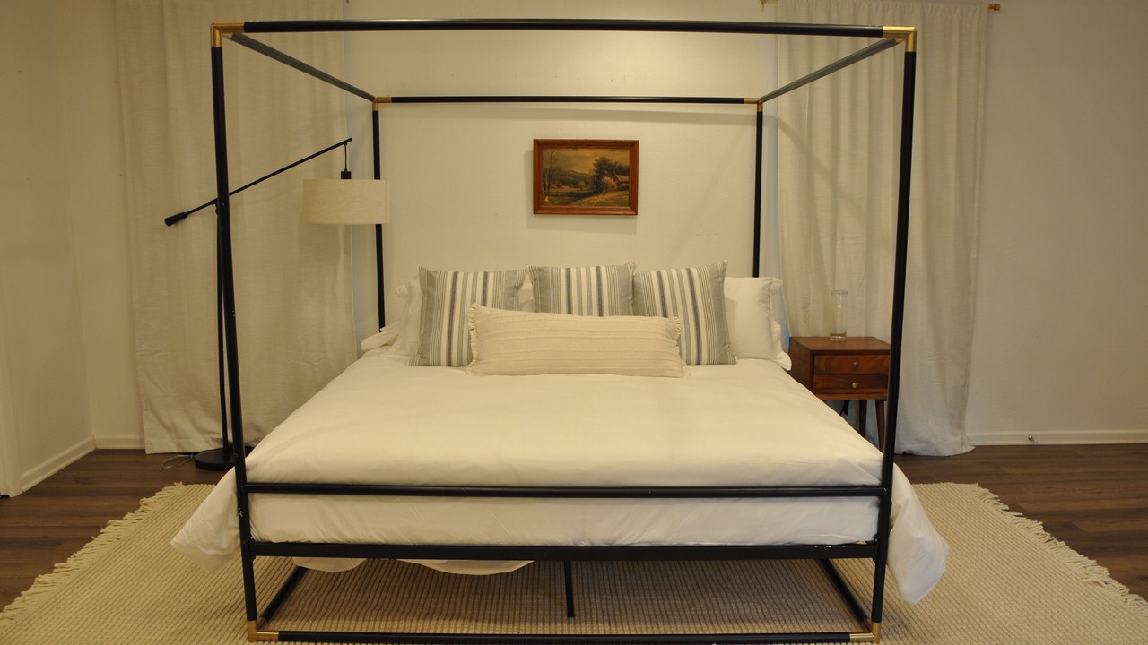Photo of Bedroom in Woodway
