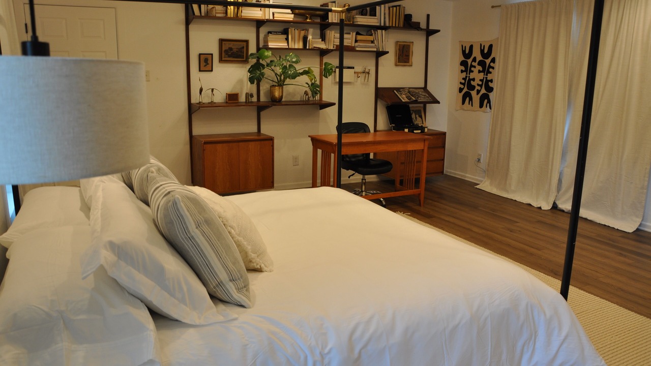 Photo of Bedroom in Woodway