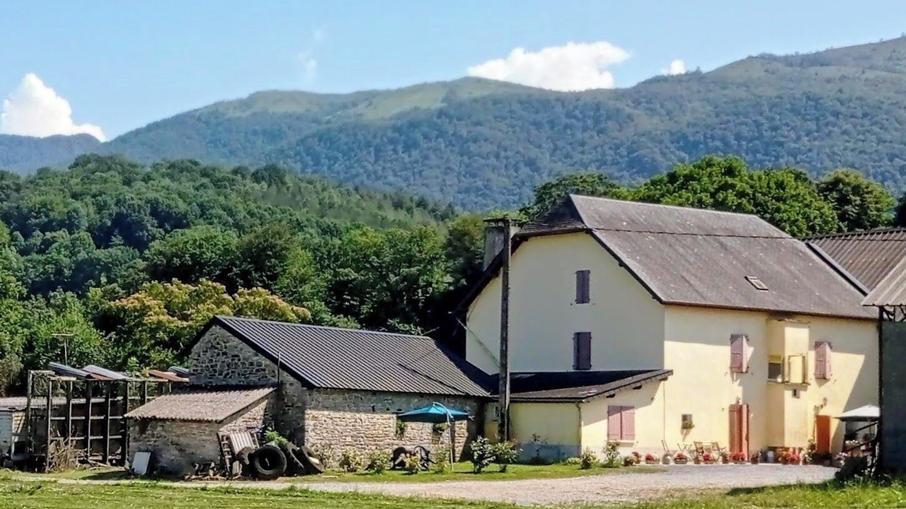 Photo of Outdoor in Eysus