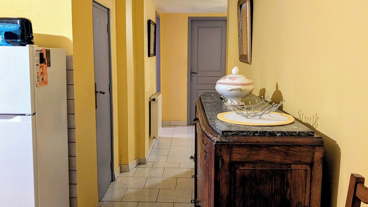 Photo of Others in Eysus