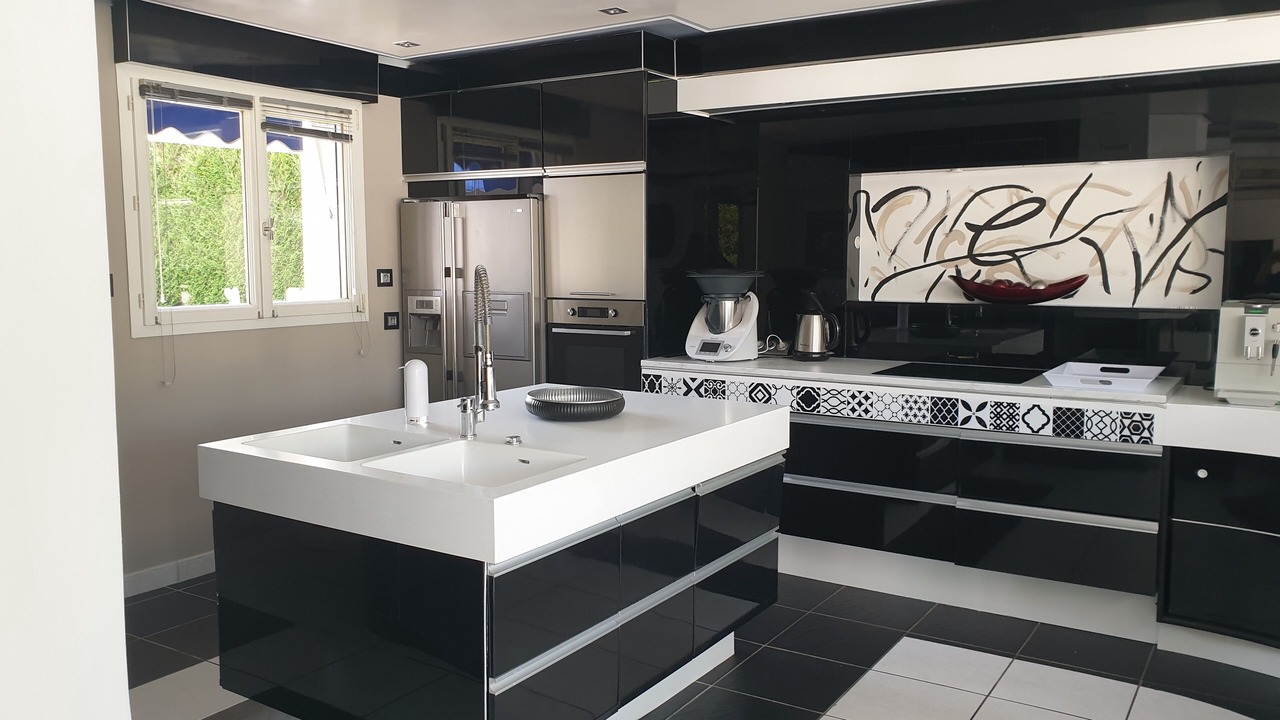 Photo of Kitchen in Dampierre-les-Bois