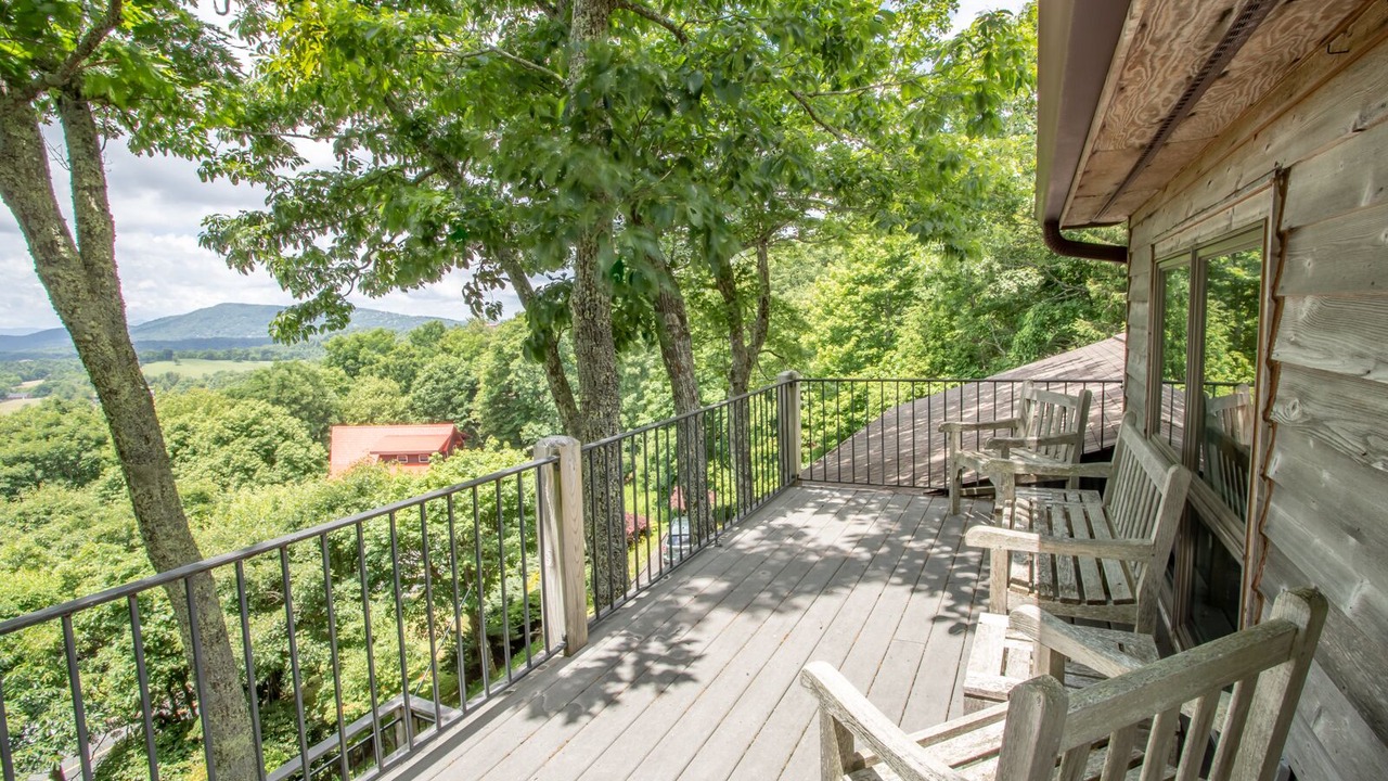 Photo of Outdoor in Boone