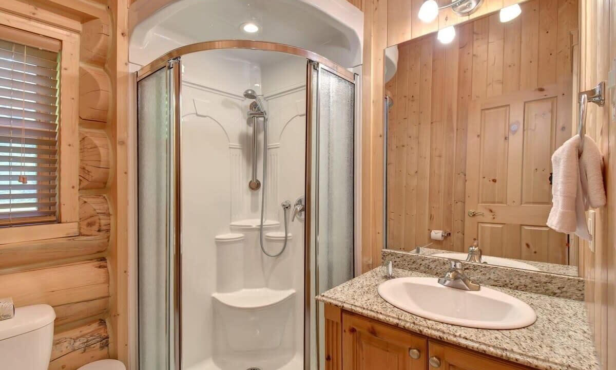 Photo of Bathroom in Fiddler Lake Resort
