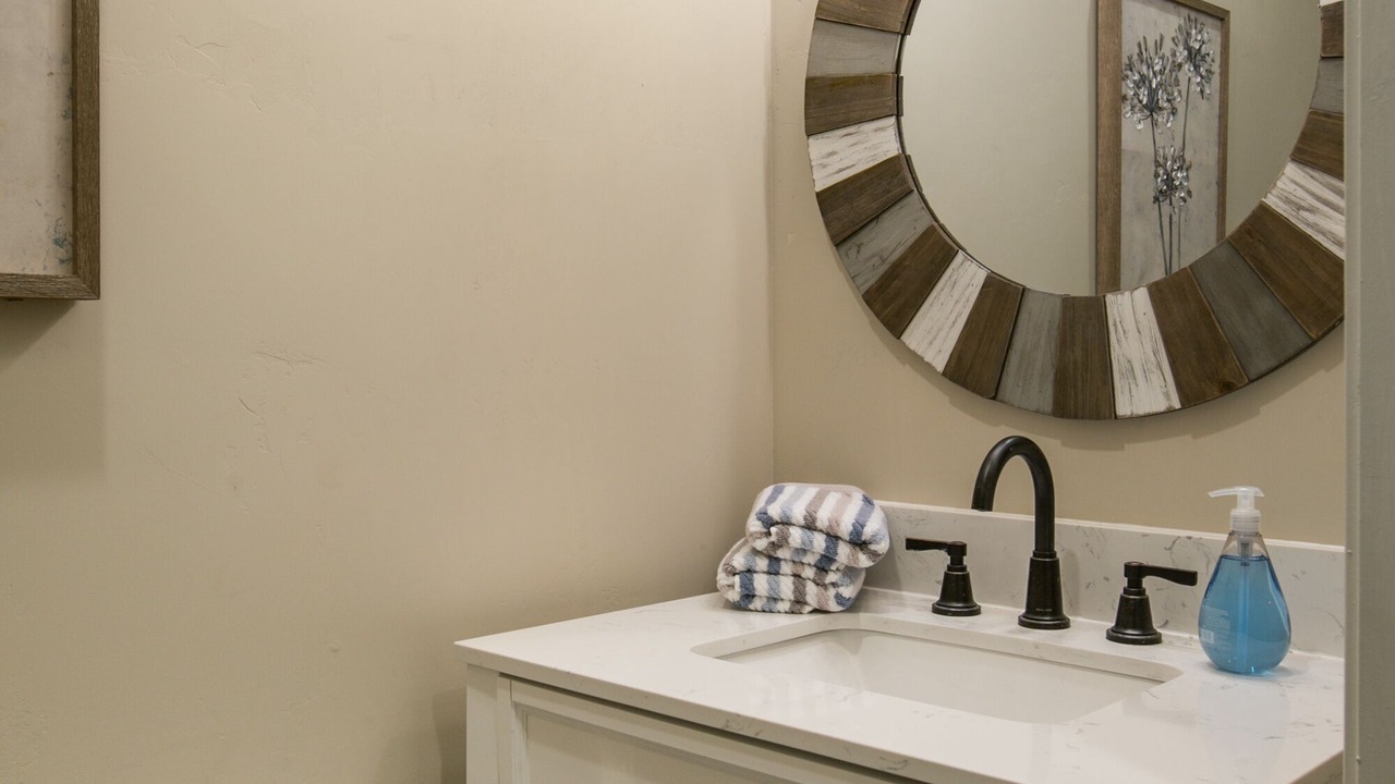 Photo of Bedroom in Bear Canyon Estates