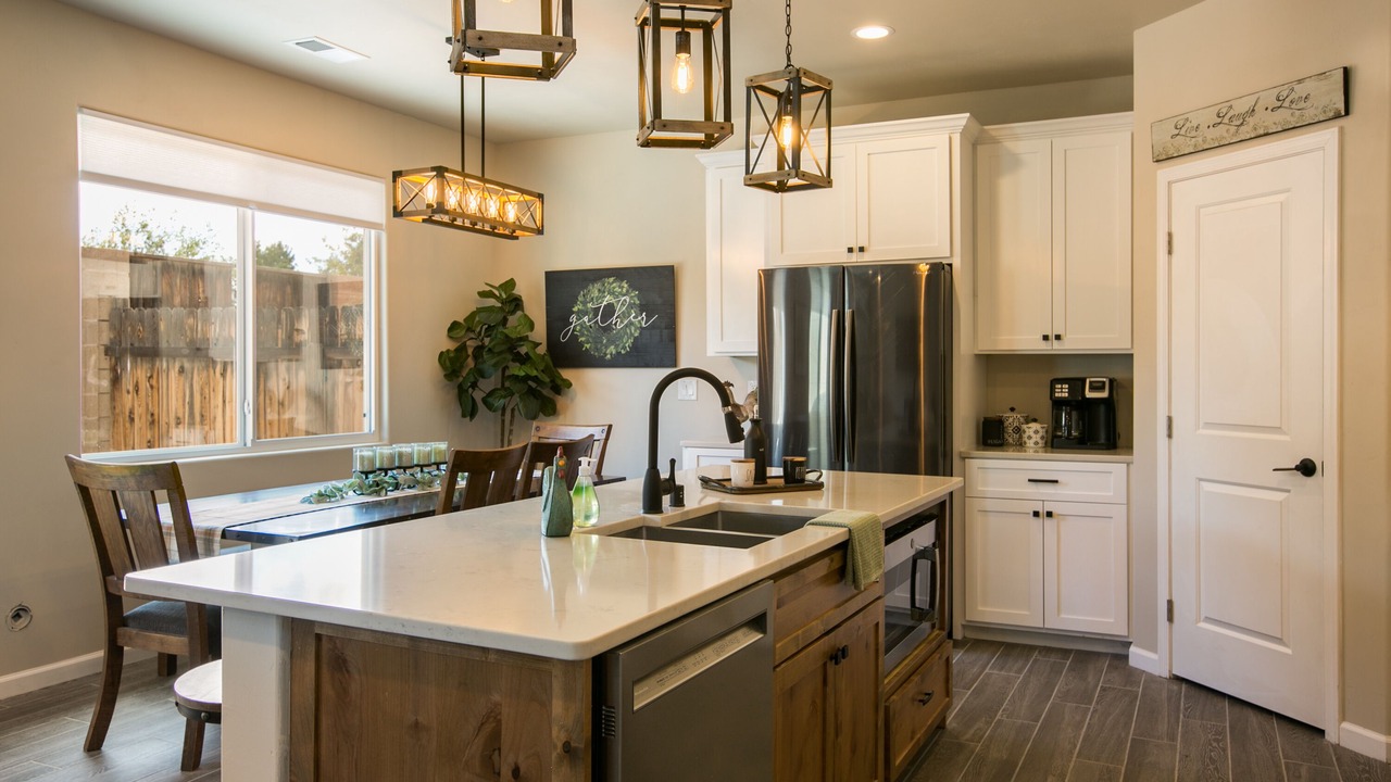 Photo of Others in Bear Canyon Estates