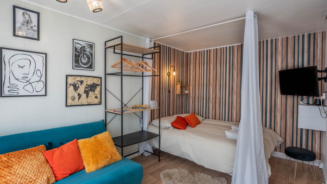 Photo of Bedroom in Charleville-Mezieres