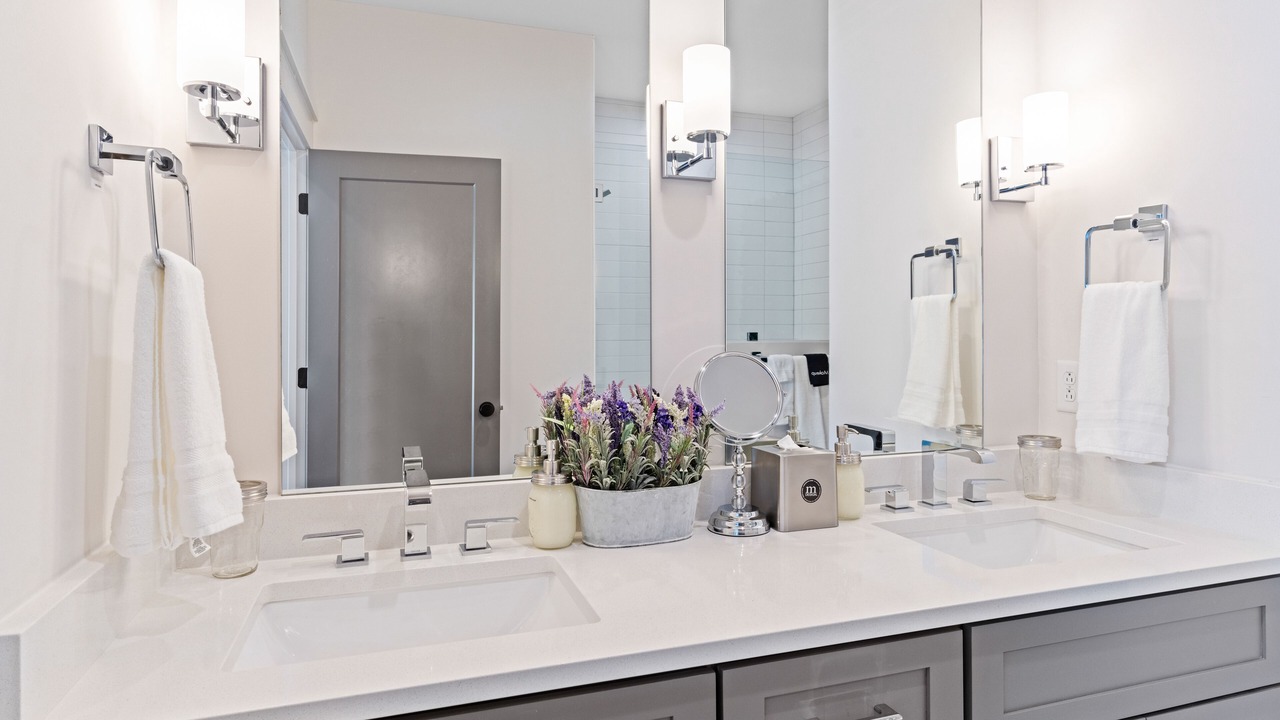 Photo of Bathroom in Eastwood