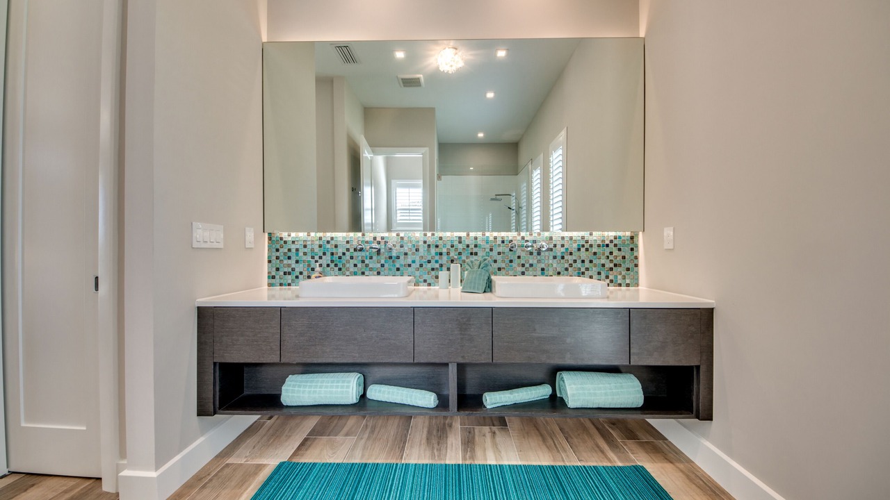 Photo of Bathroom in Eight Lakes