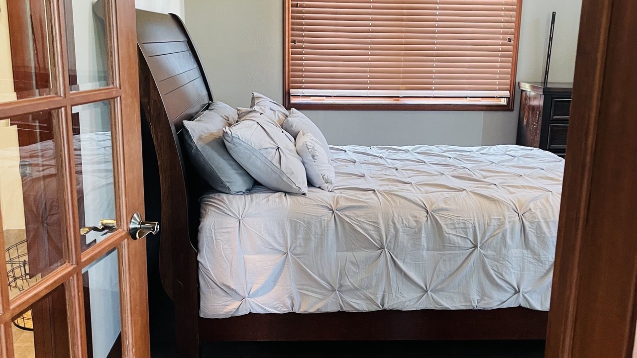 Photo of Bedroom in Dollar Bay