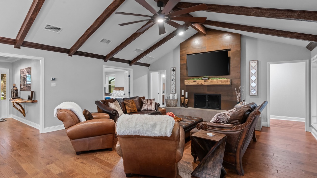 Photo of Livingroom in Fort Worth