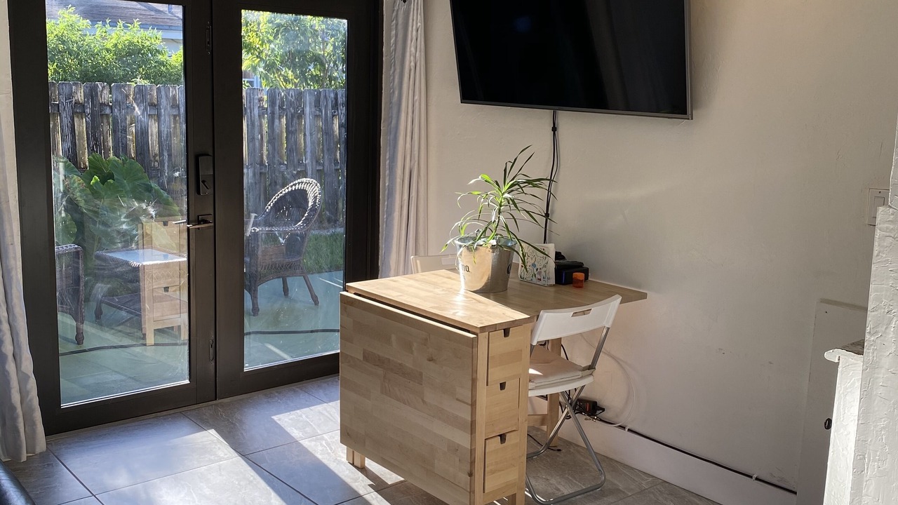 Photo of Livingroom in North Miami Beach