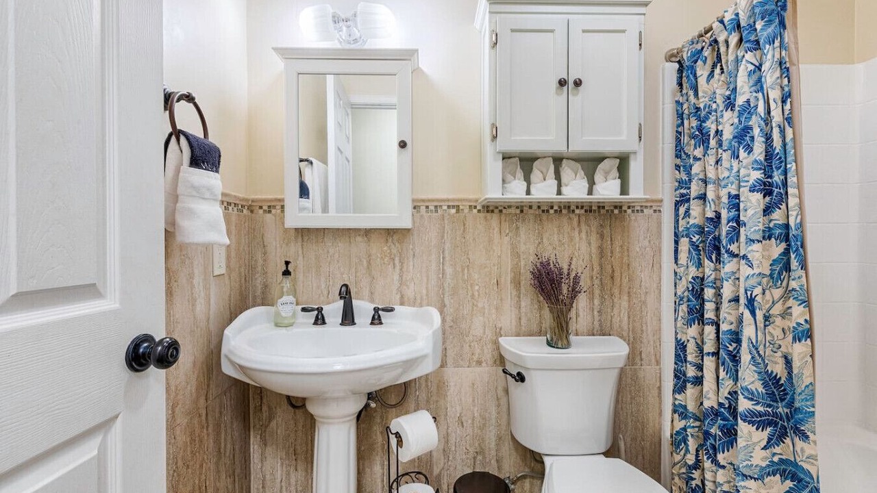 Photo of Bathroom in Sonoma