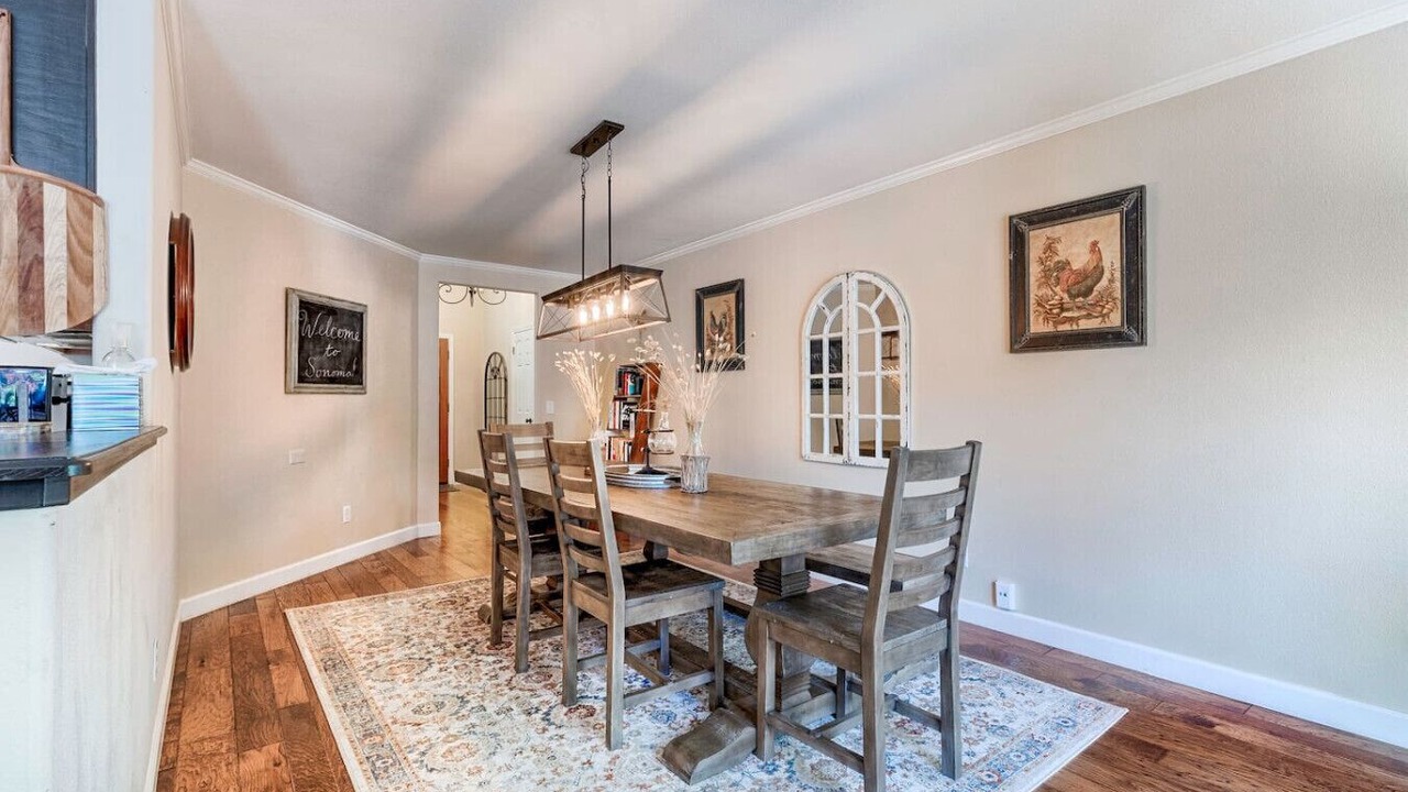 Photo of Others in Sonoma