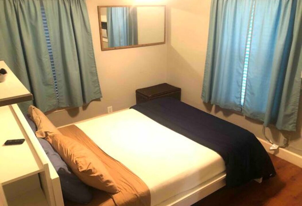 Photo of Bedroom in Neartown