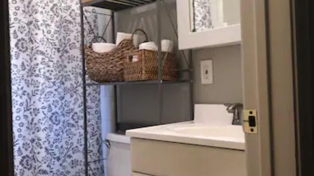 Photo of Bathroom in Neartown