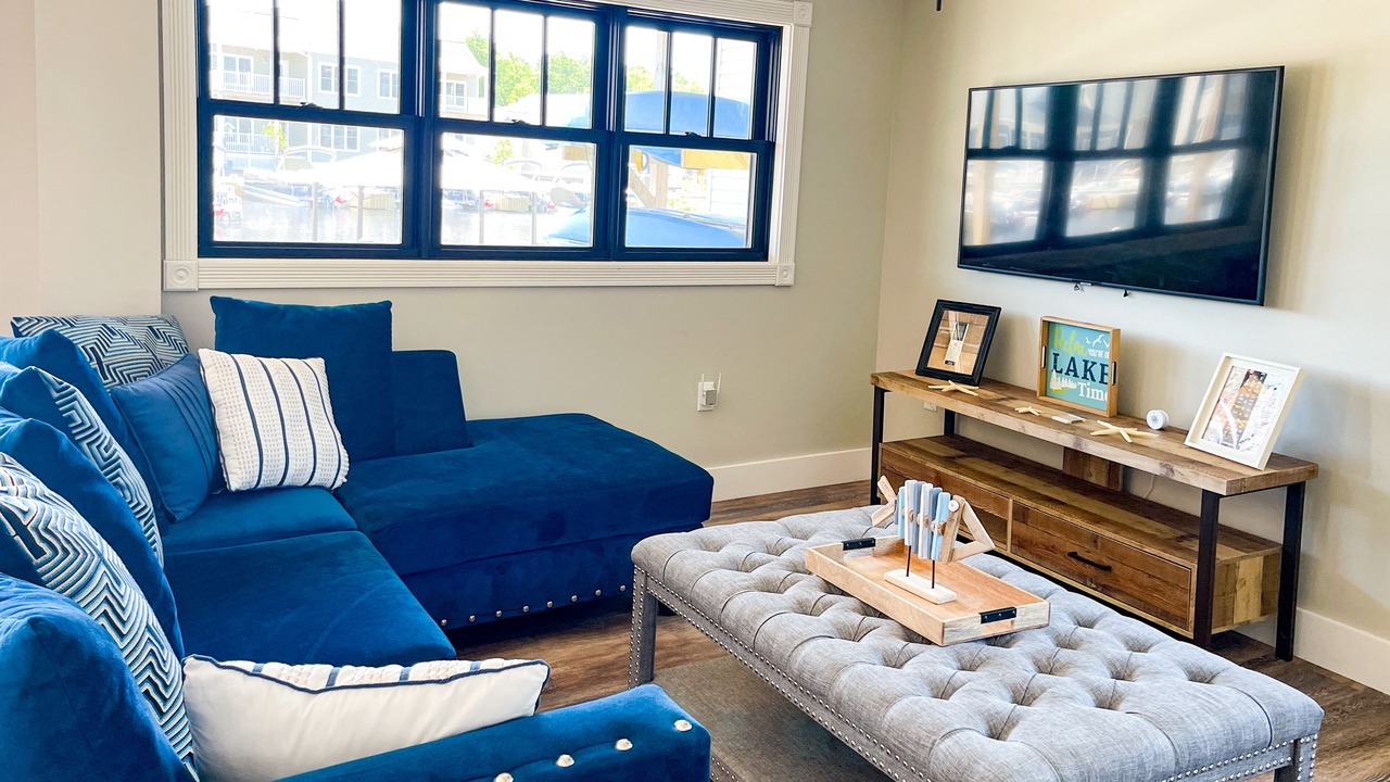 Photo of Livingroom in Sylvan Beach
